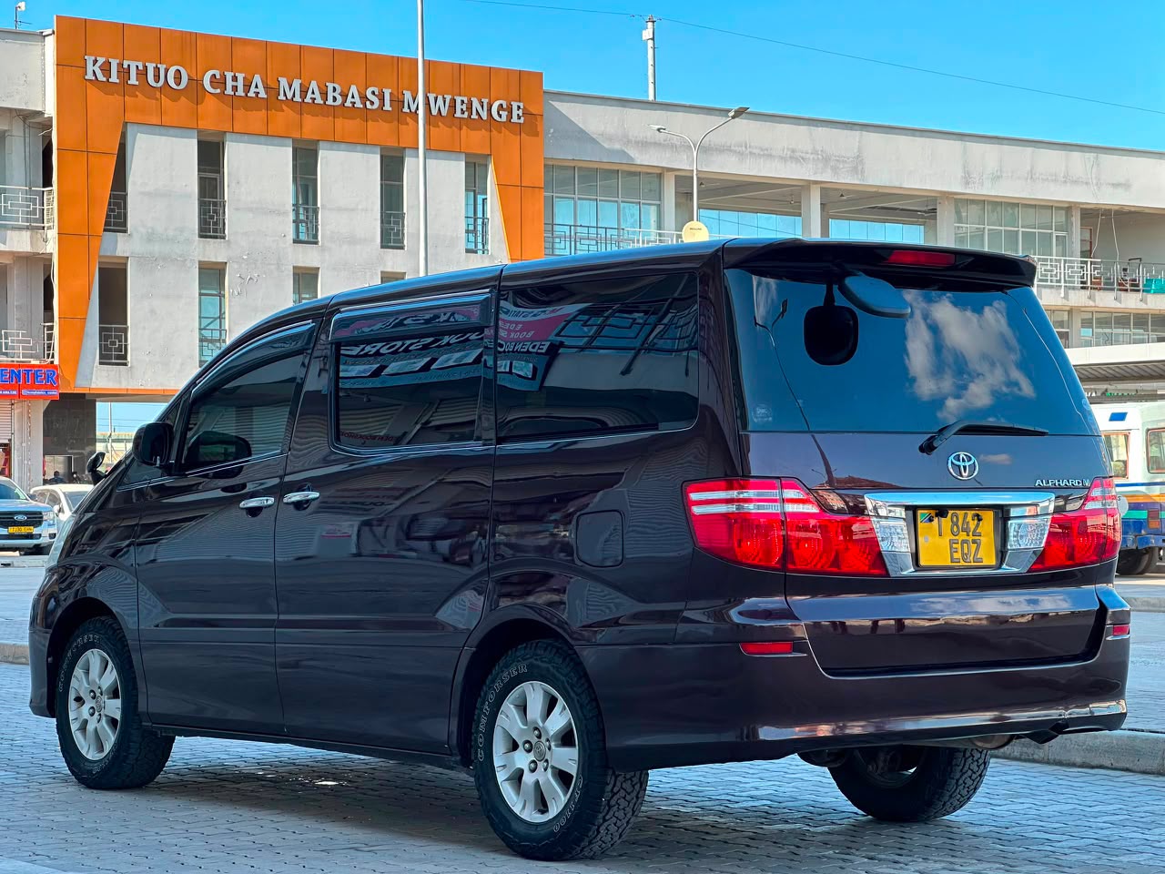 ALPHARD thumbnail 7